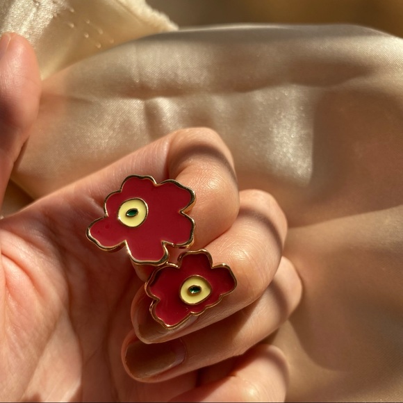 Last Pair💕Star Earrings Rhinestone Pearl - Picture 2 of 4